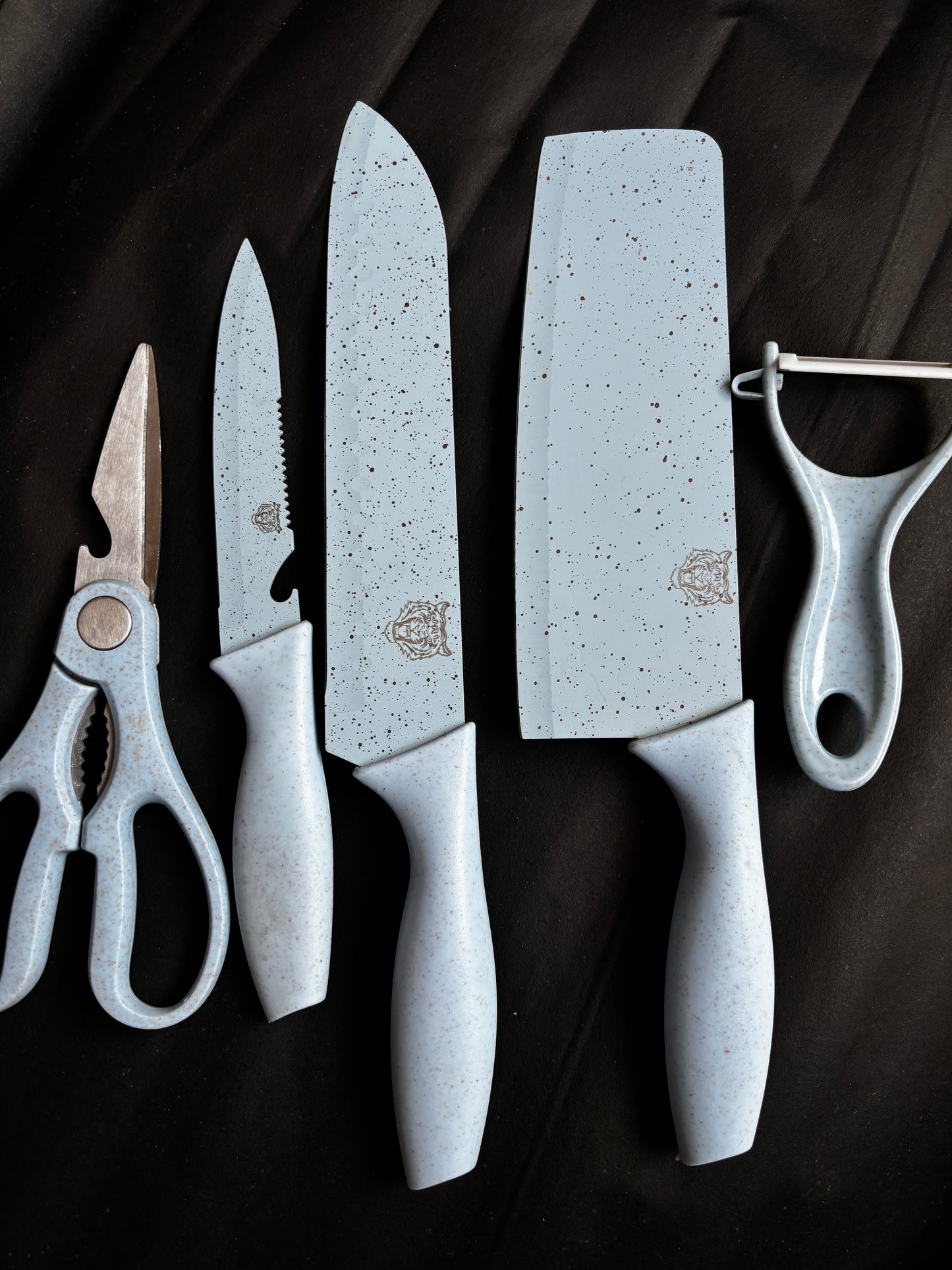 The Ultimate Kitchen Knife Set